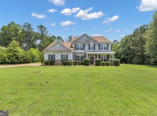 102 Plantation Ct, Lagrange, GA 30240