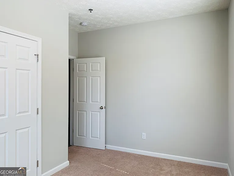 621 Jefferson St #A — Photo 16