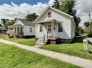 1815 8th St, Port Huron, MI 48060