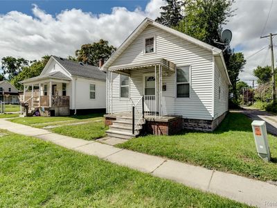 1815 8th St, Port Huron, MI, 48060