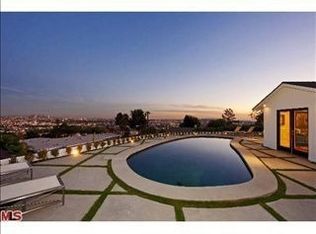 8115 Laurel View Dr, Los Angeles, CA 90069