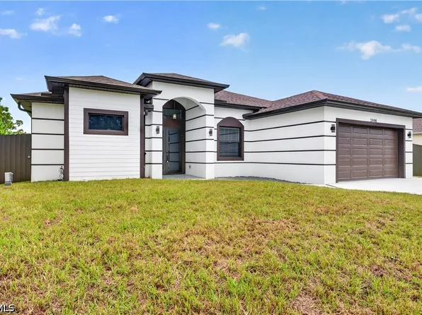 2806 Connie Ave N, Lehigh Acres, FL 33971