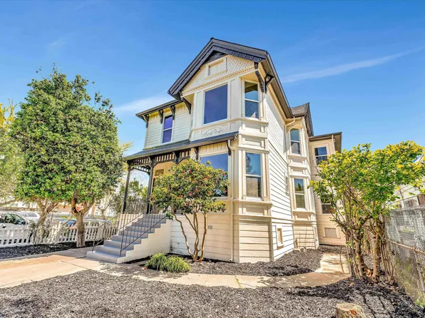 1226 West St, Oakland, CA 94612