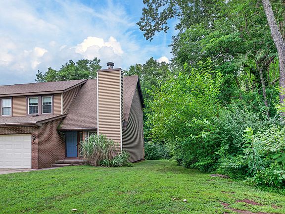 4th image of 324 White Oak Ln