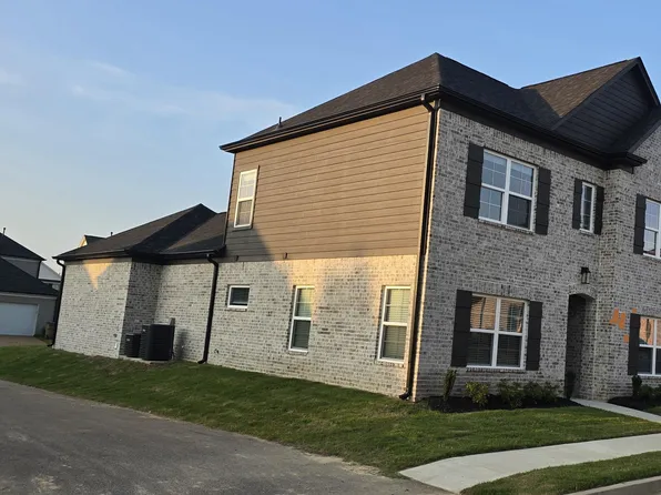 10148 Sterling Ridge Dr, Cordova, TN 38016