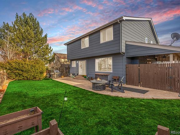 3rd image of 12655 Winona Court