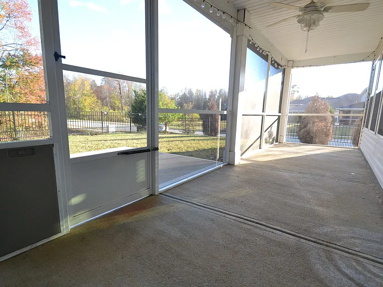 104 N Harrison Place Ln — Photo 39