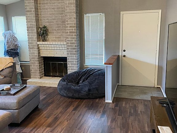 2nd image of 2907 Sweet Gum Dr