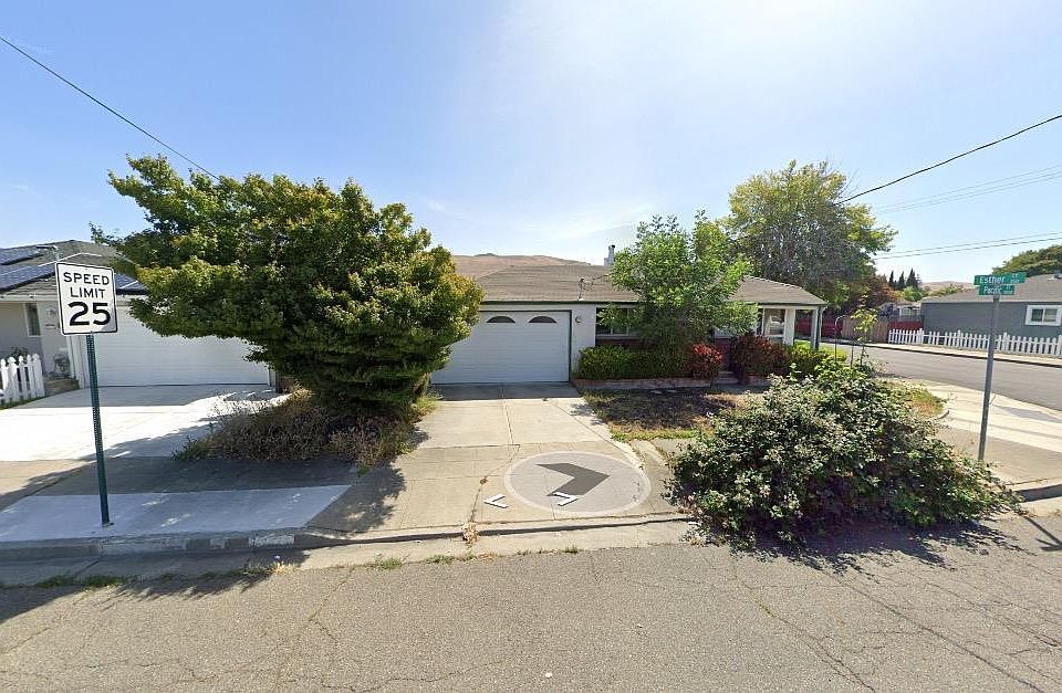 2nd image of 28476 Pacific Street
