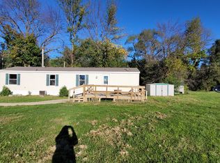 22613 Pine St, Kahoka, MO 63445