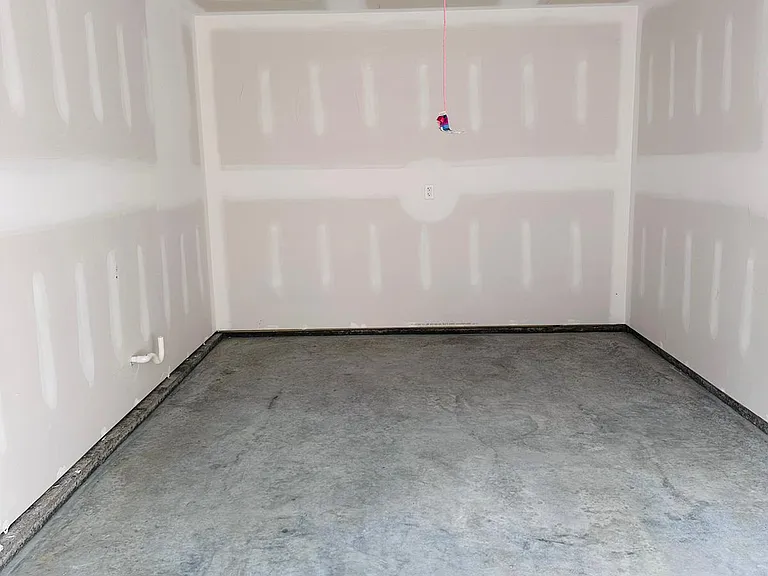 112 Hawley Ct — Photo 19