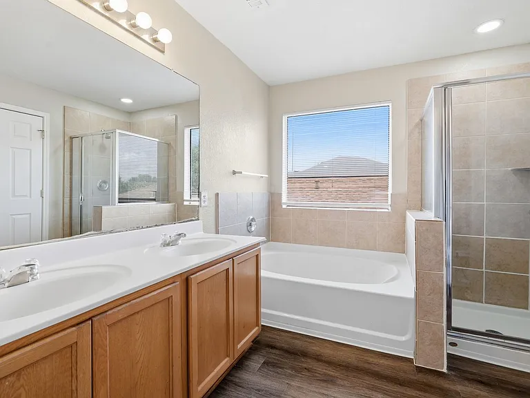 10307 Roseangel Ln — Photo 26