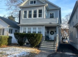 30 E Henry St FLOOR 2, Linden, NJ 07036