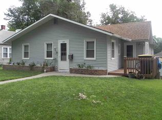 612 Walnut St, Wamego, KS 66547