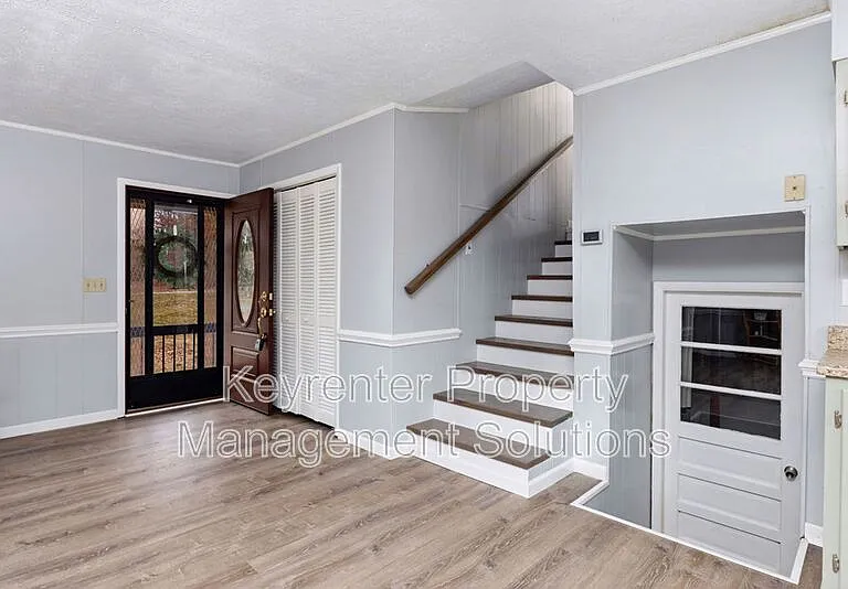 781 Cold Springs Rd — Photo 13