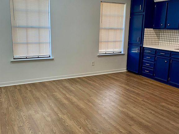 5th image of 5908 Glenhaven Pl