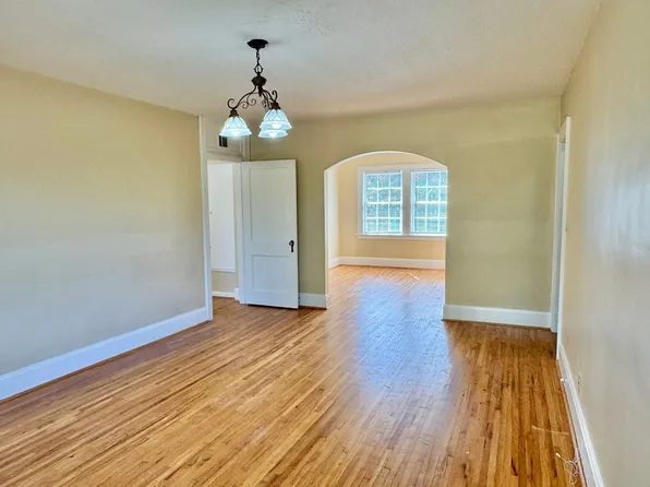 3012 Norman Bridge Rd, Montgomery, AL 36105