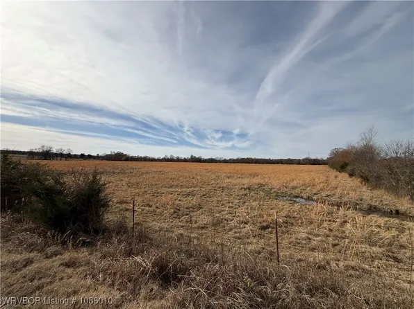 Dump Rd, Sallisaw, OK 74955