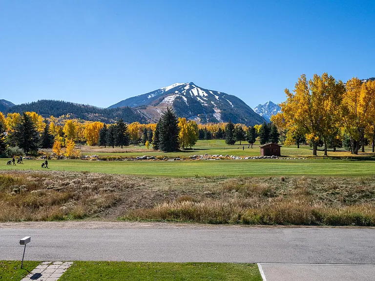 1510 Homestake Dr — Photo 46