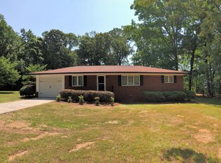 302 Henderson Cir, Harrisburg, NC 28075