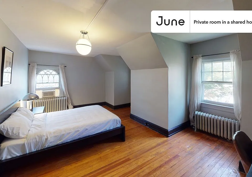 2270 Cathedral Ave NW #3-A