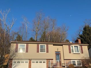 82 Finch Ave, Wheeling, WV