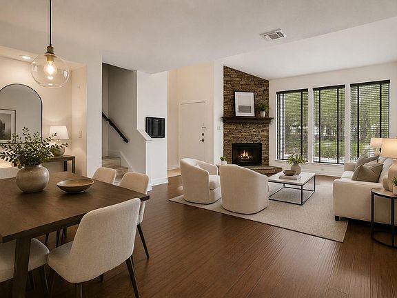 4th image of 8020 Braesmain Dr APT 1806