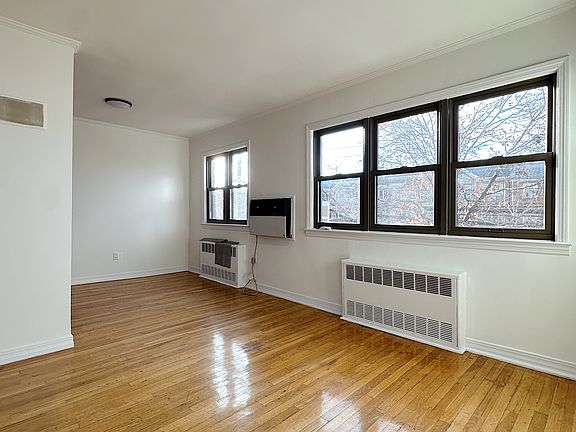 2nd image of 65-05 Woodside Ave Floor 2