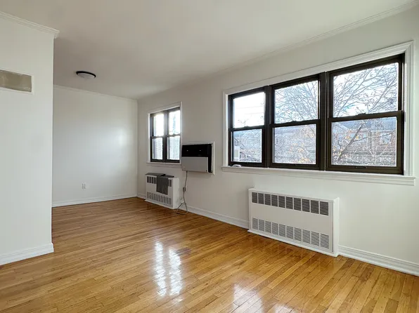 65-05 Woodside Avenue image 2 of 9