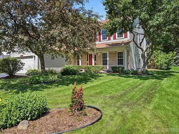 3rd image of 2755 Bluewater Cir
