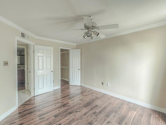 4th image of 2816 S Bartell Dr APT 36