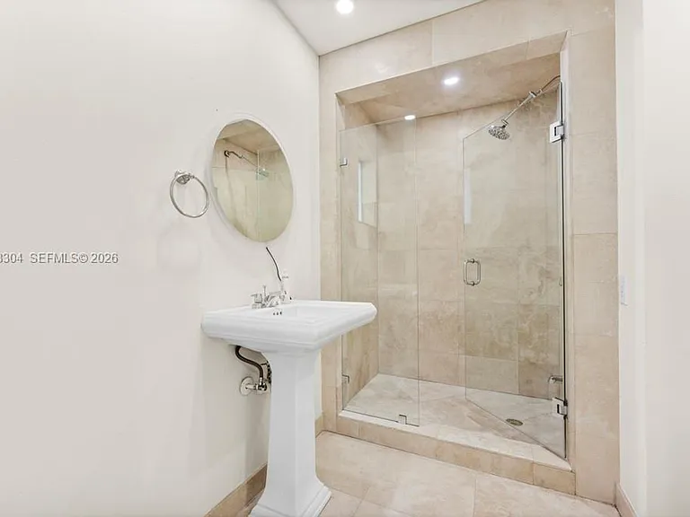 2128 Dock St #0 — Photo 14