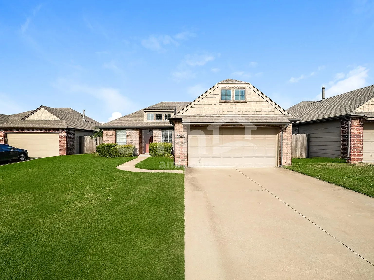 4 bed, 2.0 bath, 1650 sqft, $1,895 — Photo 1