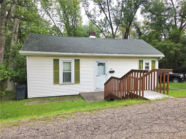 108 Covington St, Mingo Junction, OH 43938