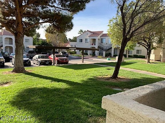 5th image of 4741 Nara Vista Way Unit 102
