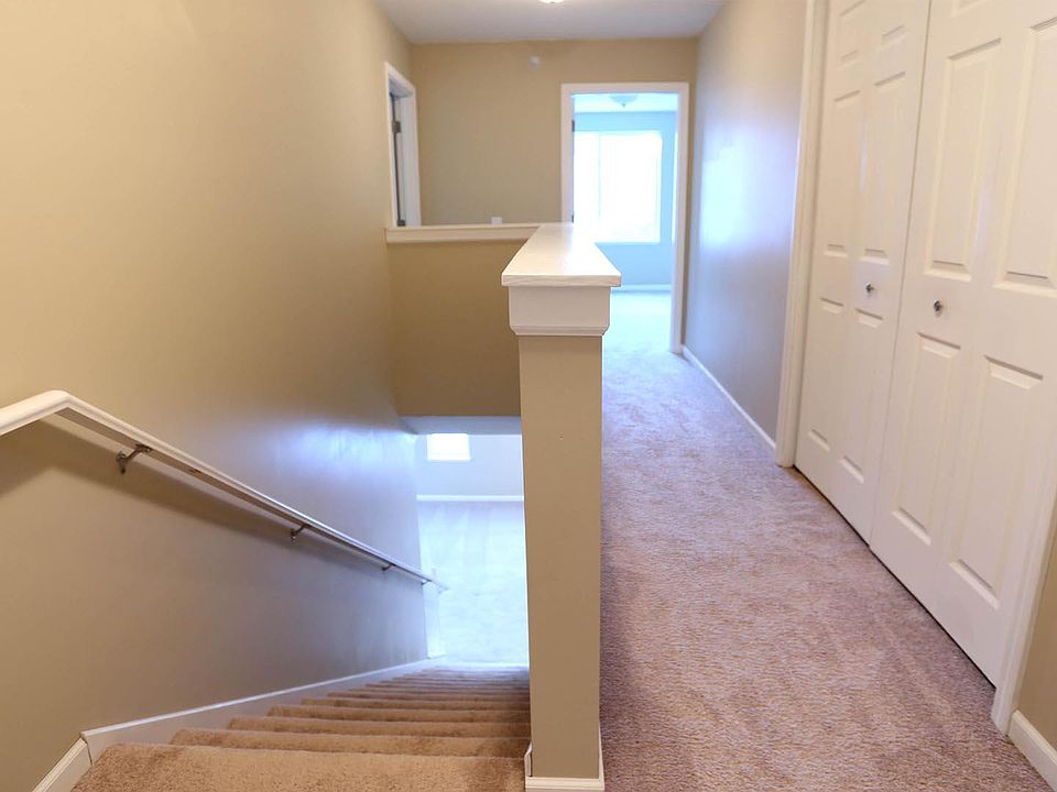 1st image of 22261 Lilac Ct