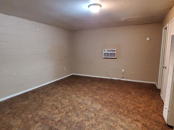 2nd image of 125 E 34th St #H