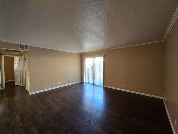 5th image of 5224 River Glen Dr Unit 445