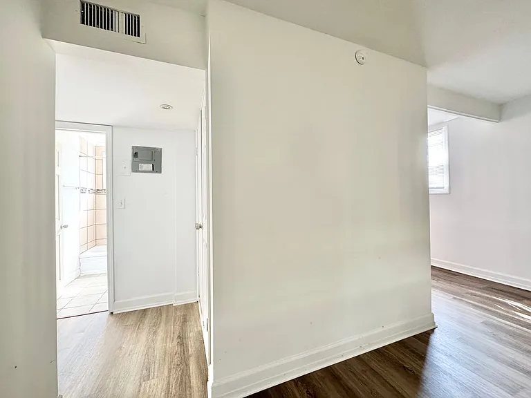 1509 Park Ave — Photo 5