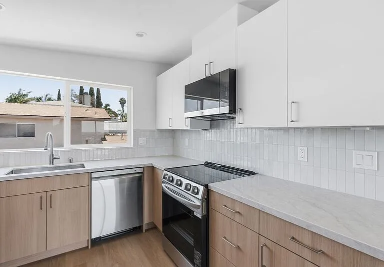 6640 Valjean Ct #2 — Photo 18