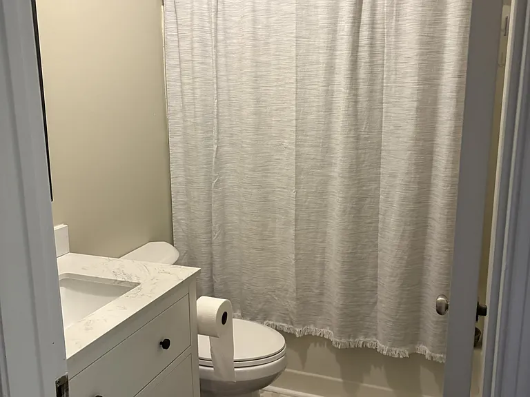 1803 Thomas Ln #A — Photo 15