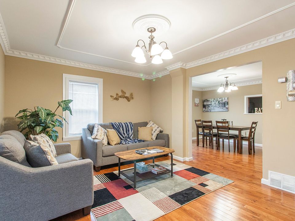 2922 E Walnut St, Colmar, PA 18915 Zillow