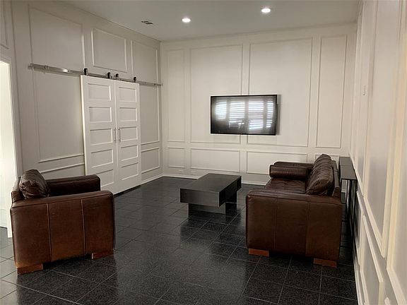 3rd image of 4027 Sonora Dr