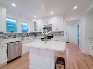 547 Sea St, Quincy, MA 02169