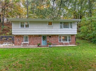 22 Hi Barlow Rd, Newtown, CT 06470