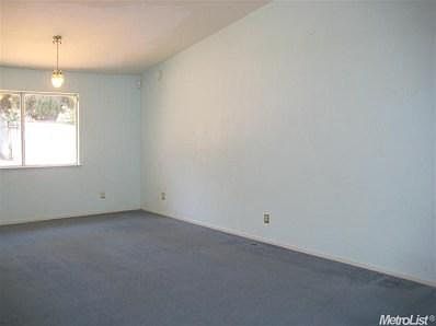 3rd image of 1041 Parkwood Dr
