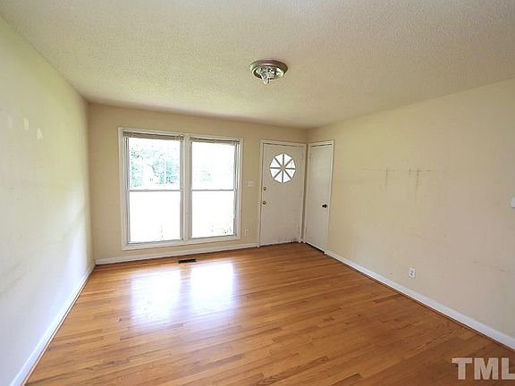 2nd image of 3109 Rosebriar Dr