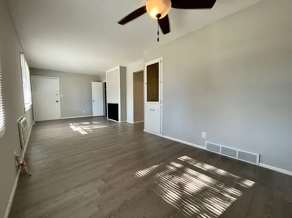 401-433 Donald Drive, 401-433 Donald Dr #7, Burlington, WI 53105