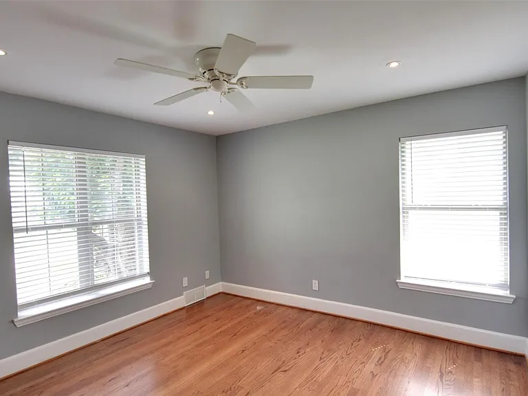 7614 Azalea Ln — Photo 6