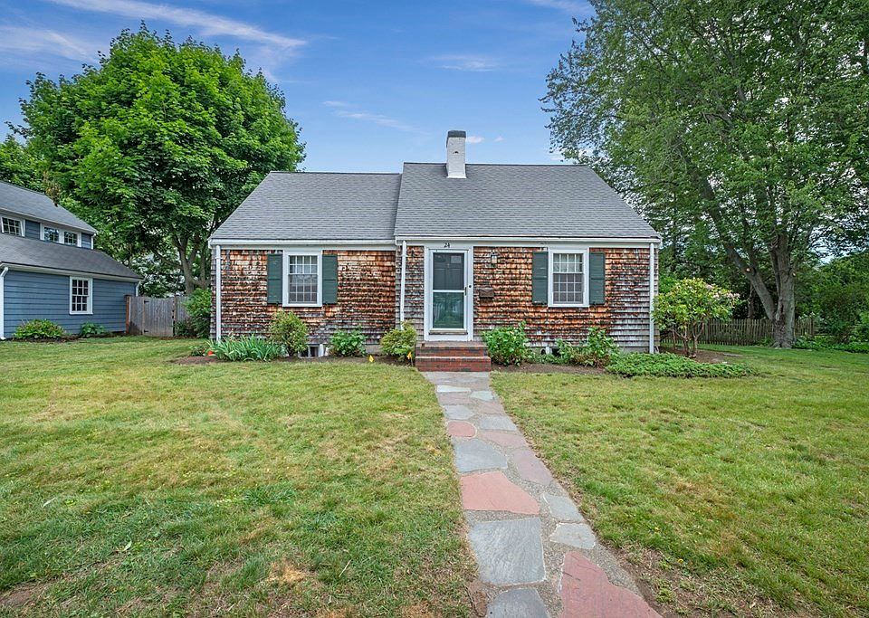 1st image of 24 Hereford Rd